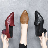 Olene - Zapatos de Tacón en Cuero Vegano con Bordado Delicado