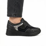 Abril - Zapatillas Cómodas para Mujer