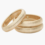 Pulsera con diseño estriado