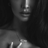 Melissa - Stylish Collar