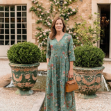 Valérie | Vestido maxi floral con escote en V y mangas tres cuartos" 

Rewritten: "Valérie | Maxi vestido floral con escote en V y mangas de tres cuartos