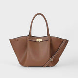 Melanie - Cuero Tote Bag