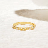 Anillo Arquette de oro con cristales