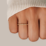 Anillo Arquette de oro con cristales