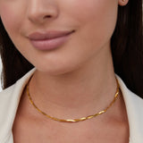 Collar Chiara Twist de cadena tipo serpiente