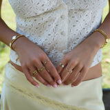 Anillo Flor de Cristal Blanca Oro