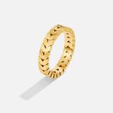 Anillo de oro con hoja de olivo