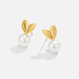 Aretes de corazón con perla