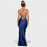 Elena - Vestido de satén en azul medianoche