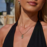 Colgante de oro Kiya