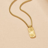 Colgante de oro Kiya