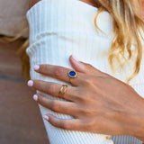 Anillo de Oro con Cristal de Zafiro