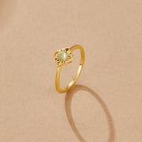 Anillo de ópalo con flor de loto vintage